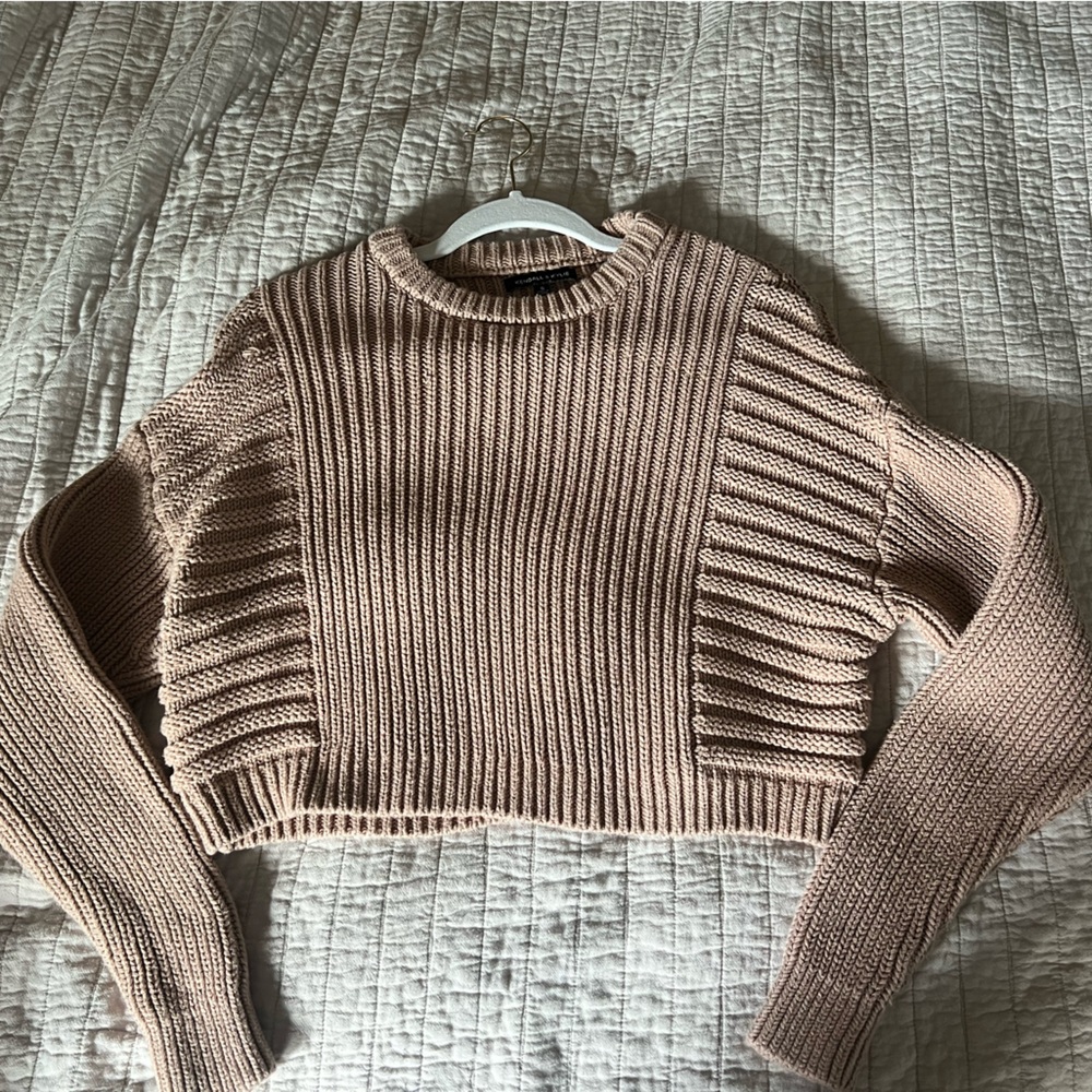 Cropped sweater